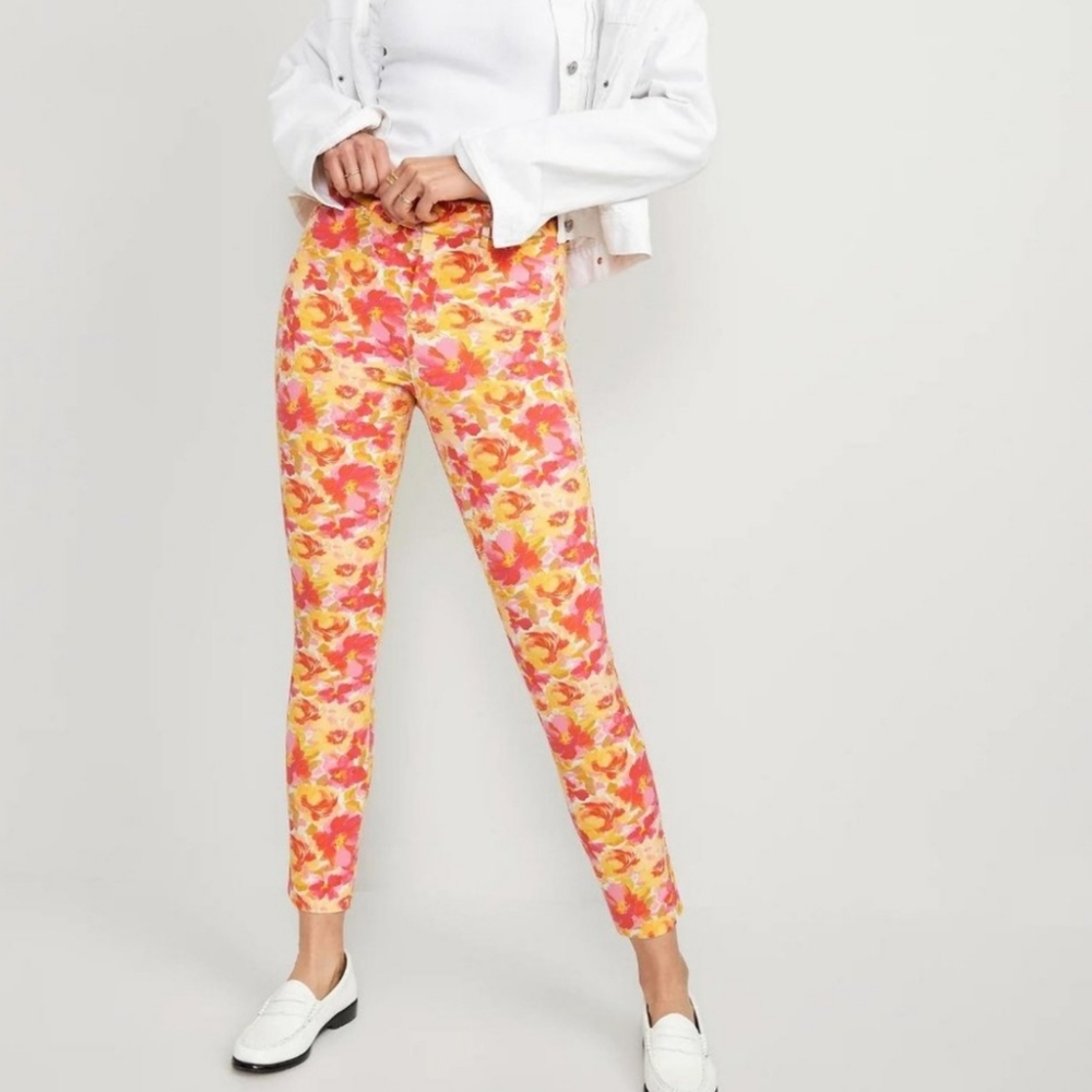 Old Navy Women's Pixie Blue Floral High Rise Stretch Casual Pants